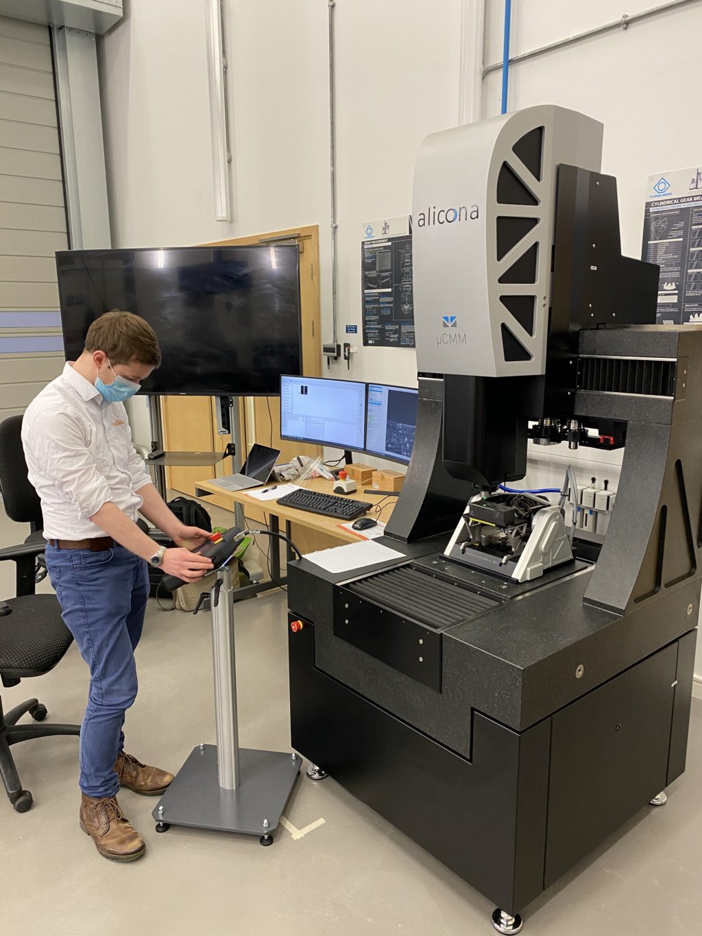 New measurement capabilities at the AMRC