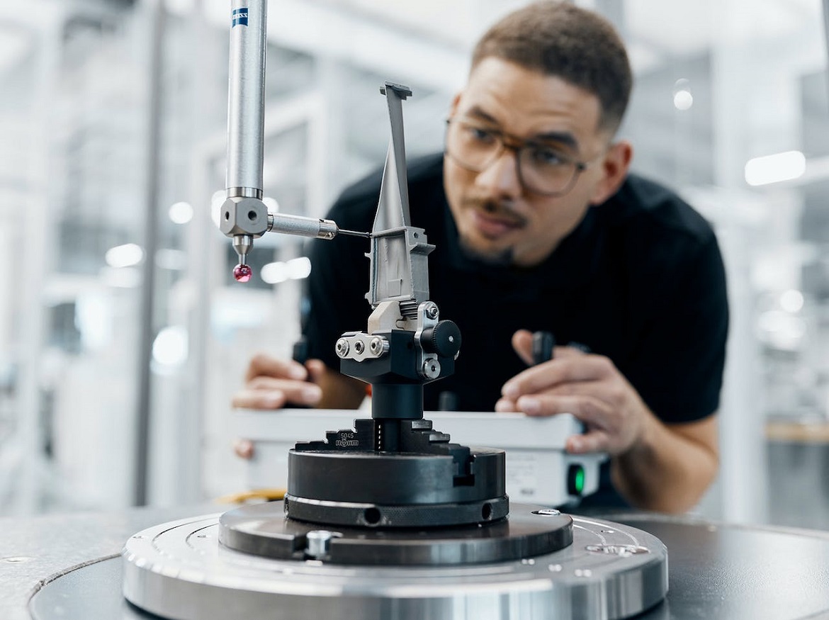 New standards for precision measurement