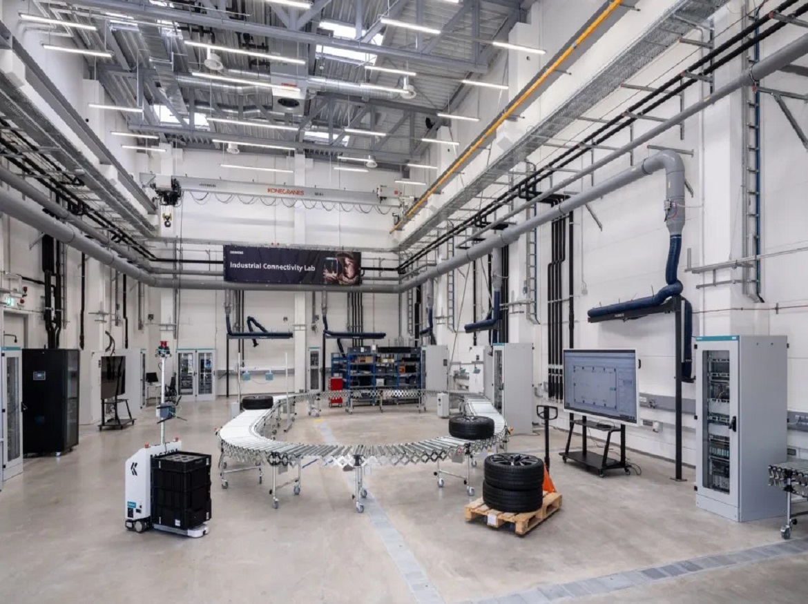 Siemens Customers Tests Wireless Tech in New Industrial Lab