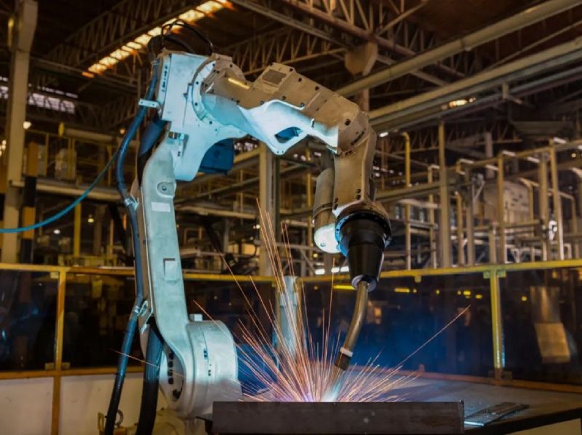 FreeScan Combo Works with Industrial Robots to Repair Forging Dies